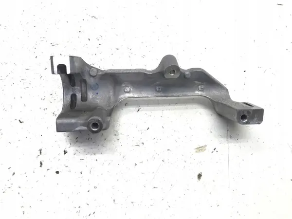 Honda OE 6MAWHT01 Cubierta Rail Inyector para ZR-V 2.0 Híbrido image 2