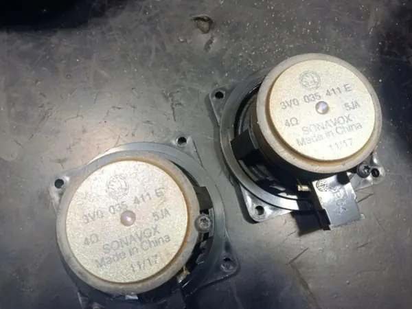 Skoda Superb III Luidsprekers Set OEM Wrakowisko-27780- image 5