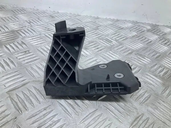 Skoda Karoq oikean ajovalon kiinnike OEM 57A804594 image 2