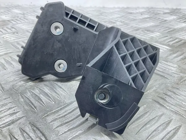 Skoda Karoq oikean ajovalon kiinnike OEM 57A804594 image 6