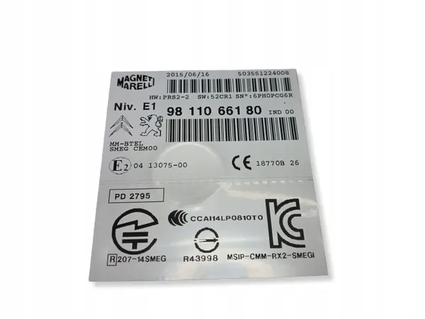 Radio CD OEM 9811066180 para Peugeot 208 - Usado image 3