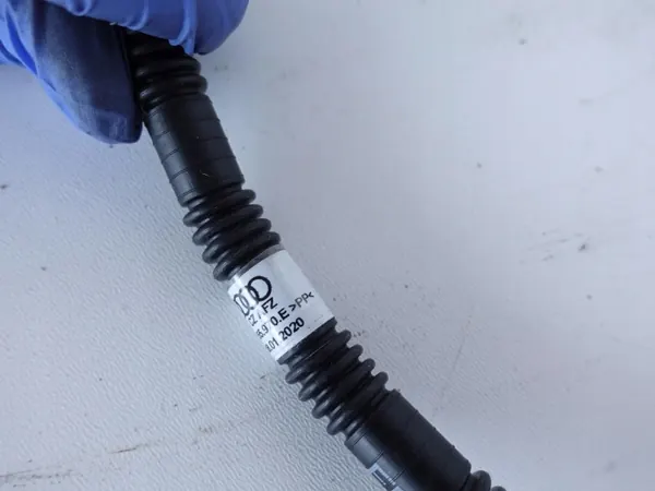 Manguera Audi OE OEM 4M0955970E - Pieza original usada image 6
