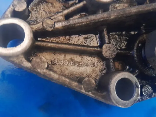 Base de filtro de aceite Ford Transit 2.2 TDCI RWD BK3Q-6B624-CB image 2