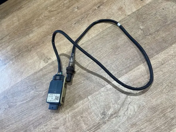 Sonda Lambda OEM HJ32-5J299-AD para Range Rover Sport image 2