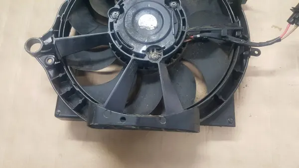 Porsche Fläktkåpa OEM 9J1 121 384 - Begagnad image 7
