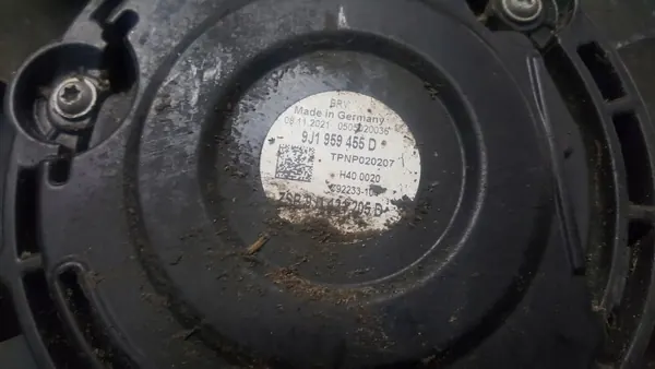 Porsche Fläktkåpa OEM 9J1 121 384 - Begagnad image 9