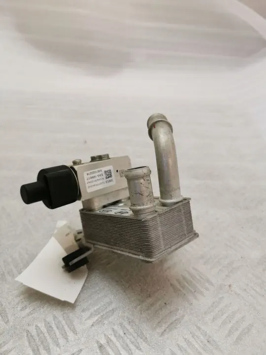 Hyundai Kona 2020 AC-kondensor OEM 25670K4000 image 6