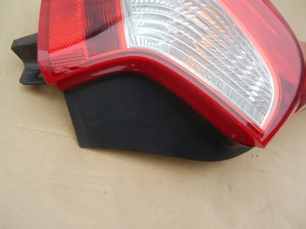 Lámpara trasera izquierda VOLVO V60 2014- image 10