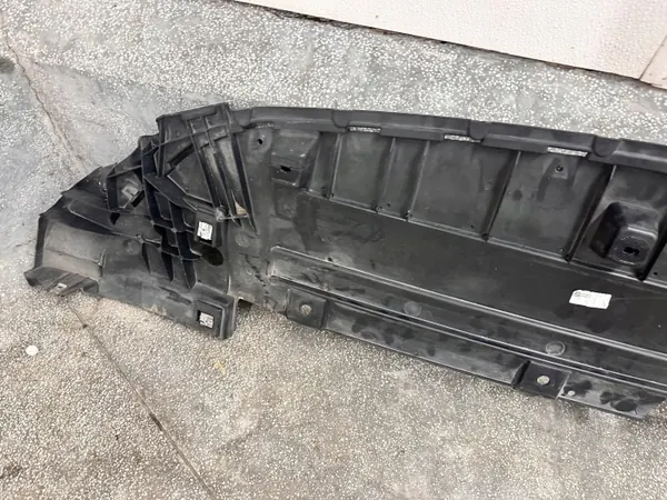 OEM A2478857308 Fram motorlåda Mercedes GLA 35 image 9