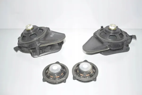 Système audio OEM 8715684 pour BMW i3 2019 image 3