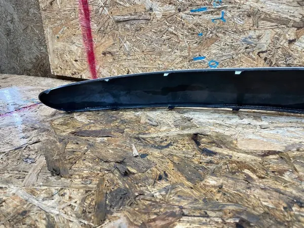 VW Touran I 1 1T 03-06 Spoiler Anteriore image 3