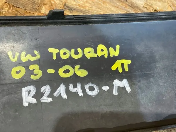 VW Touran I 1 1T 03-06 Spoiler Anteriore image 6