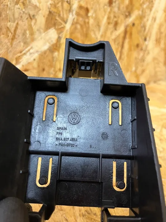 Radar ACC Rijstrookwisselassistent Links 2Q0907685B Rechts 2Q0907686B image 4