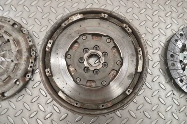 Kit de embreagem NISSAN JUKE (F15) 1.5L diesel 123108271R image 5