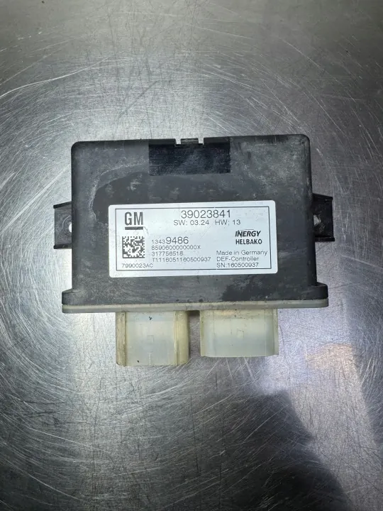 Module de contrôle AdBlue OEM 13439486 pour Opel Zafira C image 2
