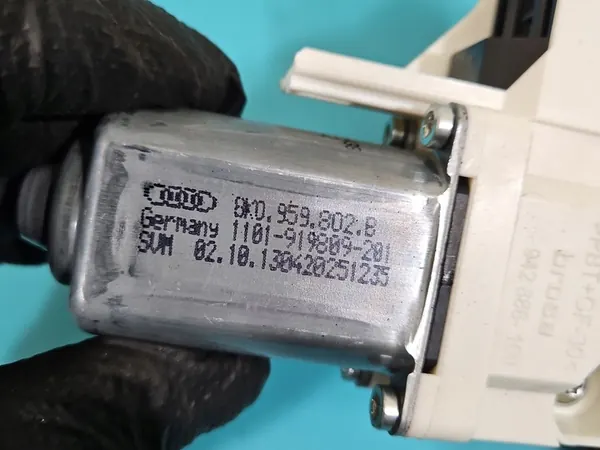 Elevador de vidro dianteiro direito Audi A6 C7 4G0837462 8K0959802B image 3