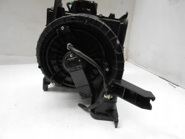 Honda Civic VIII Blazer Luchtfilterhuis OEM image 5