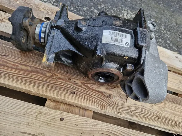 Différentiel arrière BMW F20 F30 3.08 7599466 image 3