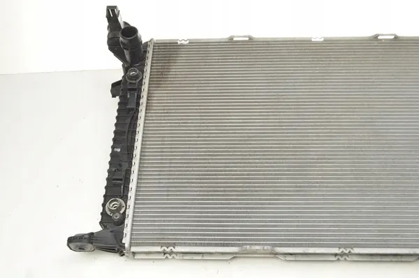 Radiador de agua PORSCHE MACAN (95B) 2015 8K0121251AL image 2