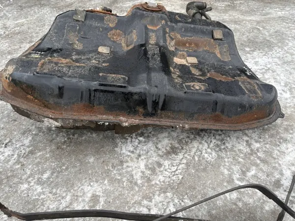 Polttoainesäiliö OEM 31100-3Z900 Hyundai i40 1.7 CRDI image 4
