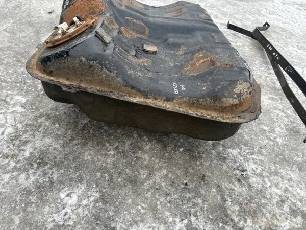 Polttoainesäiliö OEM 31100-3Z900 Hyundai i40 1.7 CRDI image 5