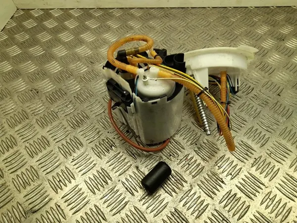 Bomba de combustível com carcaça Volvo S90 II V90 II T5 T6 OEM 31355907 image 2