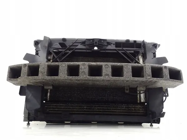 Support radiateur avant OEM KM18396478499 Skoda Rapid image 3