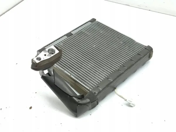 Núcleo de aquecimento A/C Mazda CX-5 II 2019 OEM AMD181360 image 2