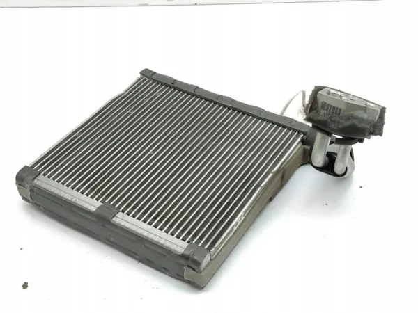Núcleo de aquecimento A/C Mazda CX-5 II 2019 OEM AMD181360 image 6