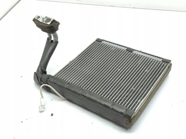 Núcleo de aquecimento A/C Mazda CX-5 II 2019 OEM AMD181360 image 7