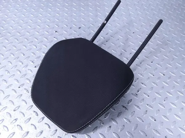 Appui-tête avant droit Dacia Sandero III OEM AGR32567 image 4