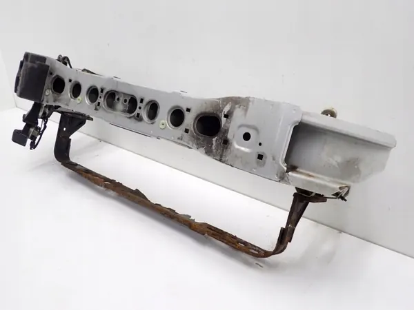 OEM framstötfjädersförstärkning Ford Focus MK3 image 3