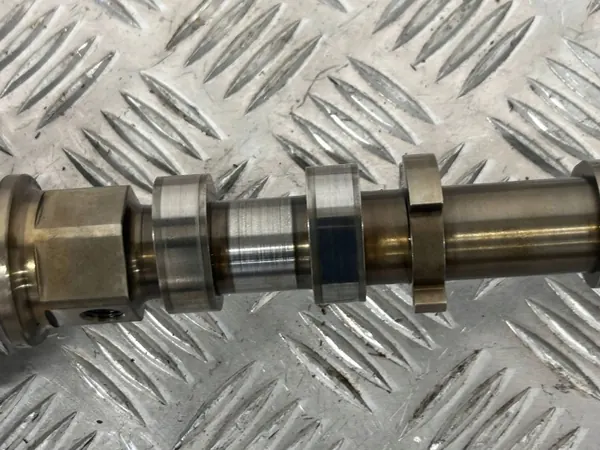 Árvore de cames Maserati OE 311542 usado para Levante image 9