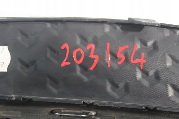 Grille de pare-chocs avant droite Mercedes V-Class W447 AMG Avantgarde image 4