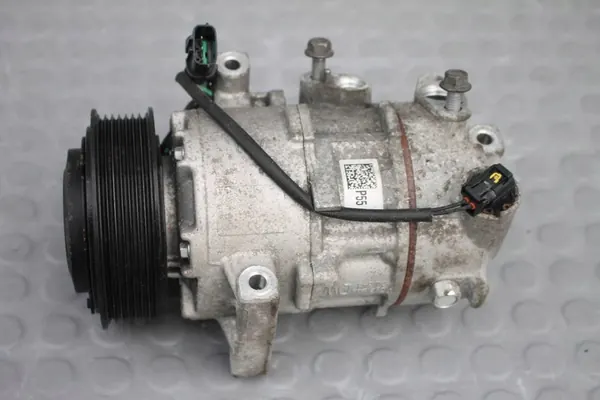 Compressor de Ar Condicionado Kia Stonic 1.0 T-GDI 48V HEV image 1