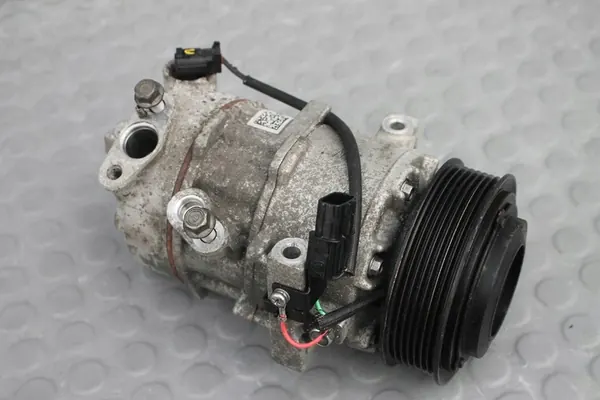 Compressor de Ar Condicionado Kia Stonic 1.0 T-GDI 48V HEV image 4