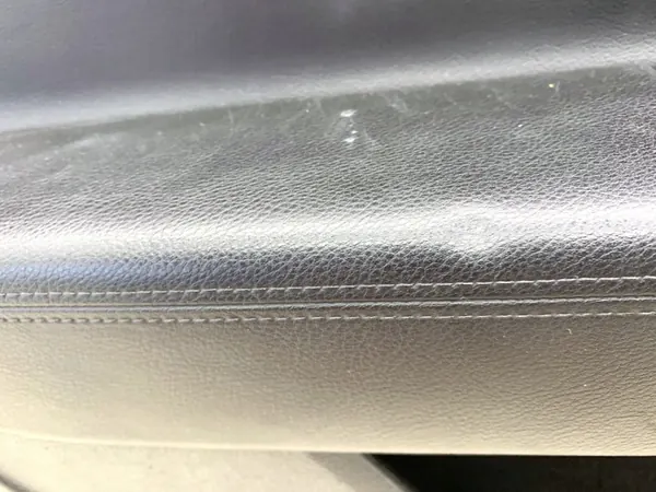 OEM LORK-2067-11233 Voorlinker Deurbekleding VW Passat B7 image 3