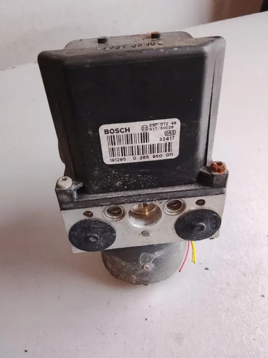 Pompe ABS OEM 12505920 pour Audi A4 B6 image 3