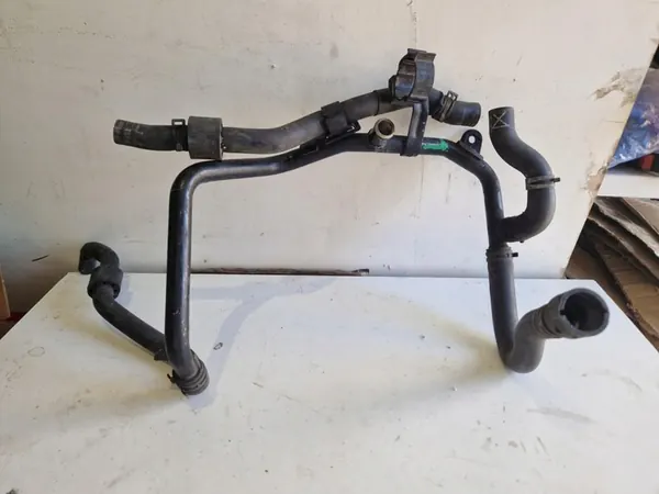 VW Audi Skoda Jäähdytyslinja Alkuperäinen OE 5Q0121070AH image 2