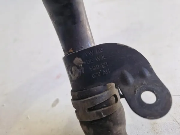 VW Audi Skoda Jäähdytyslinja Alkuperäinen OE 5Q0121070AH image 3