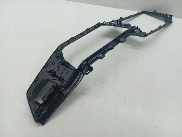 Hansikaslokeron runko Volkswagen Golf VIII 2020 OEM 5H2857211C041 image 6