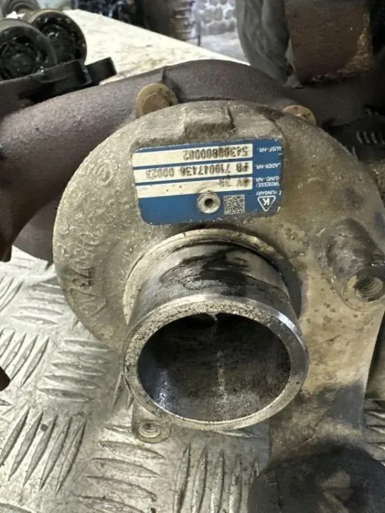 Turbocompresseur d'occasion OEM 54399880082 VW Passat B7 image 2