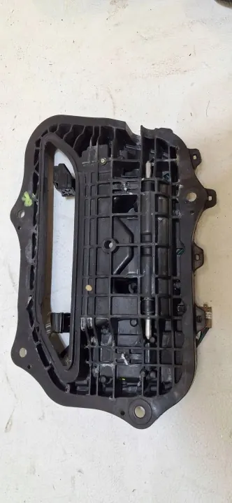Tesla Model S Etu-Vasen Ovenkahva OEM 100737300L image 2