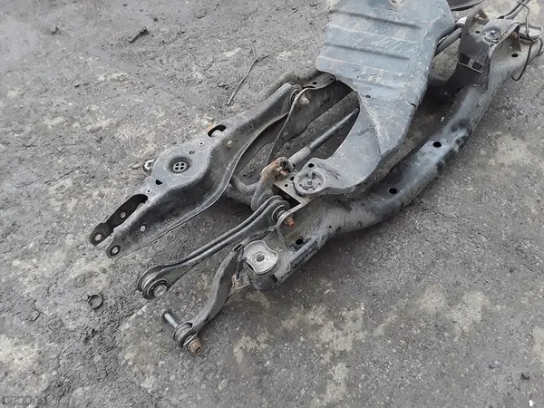 Cadre auxiliaire Skoda Kodiaq 2022 5QF505235H image 6