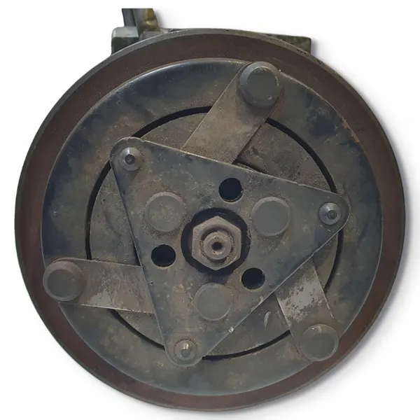 Ilmastointikompressori Volvo S40 II V50 C30 1.6 D image 4