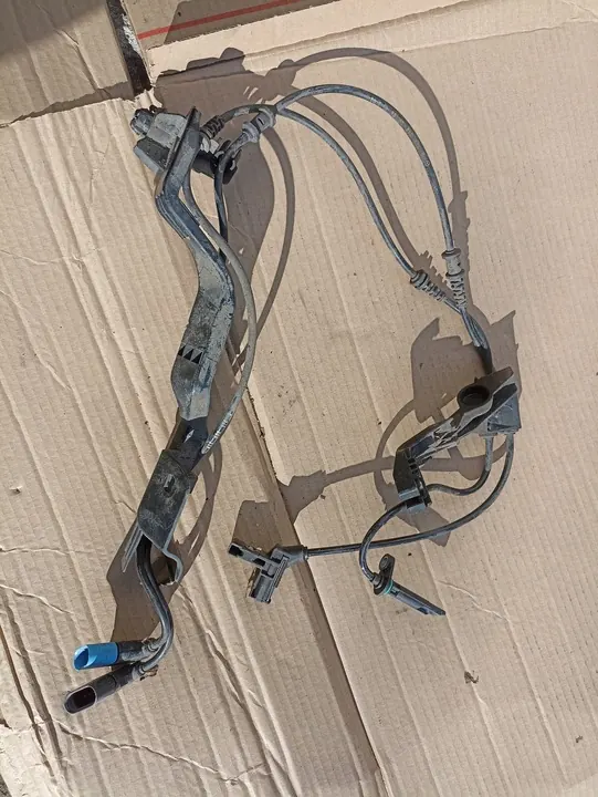 ABS Sensor Remslang Rechts Voor Mercedes W205 image 2