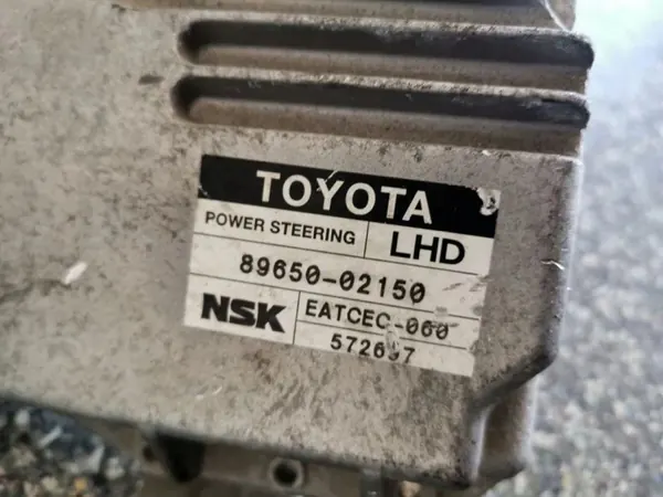 Direction assistée électrique OEM 4520002221 Toyota Corolla image 5