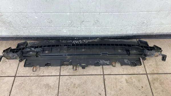 Capa de para-choque dianteiro Citroen C3 image 6