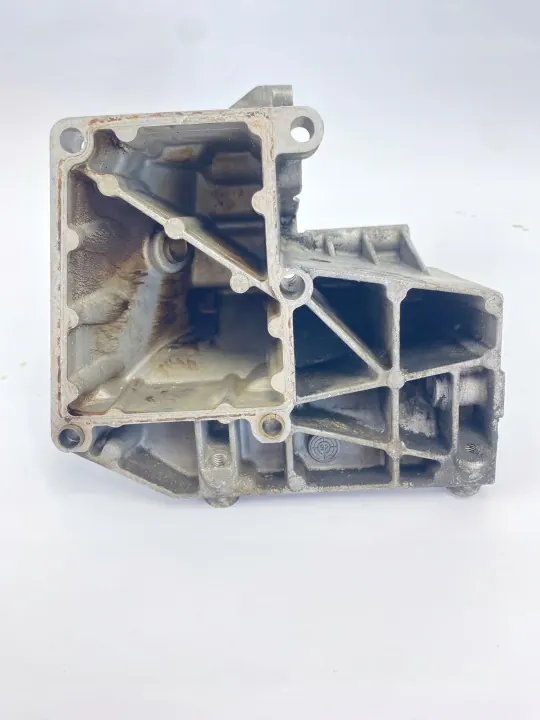 AC-kompressorfäste OEM 1031310935 Mercedes W124 image 9