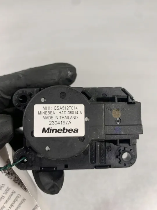 Flap de ventilação Mitsubishi Outlander OEM FBZ18486 image 4